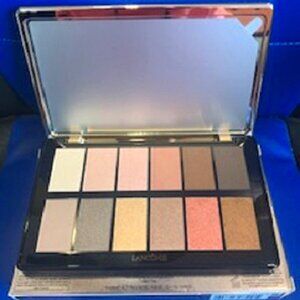 SOLD NWT Lancome Holiday 2024 Rose Gold Eye Shadow Makeup Palette Limited Ed